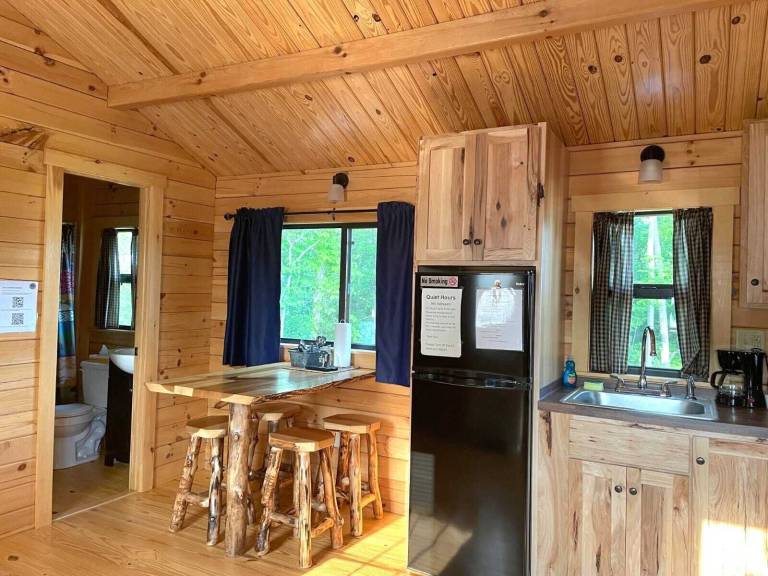 Cabin  Hocking Hills