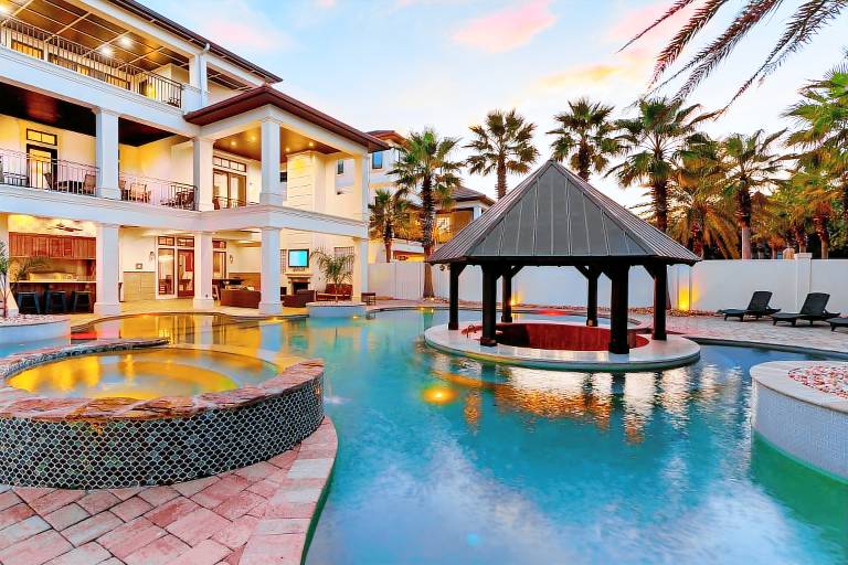 House Destin