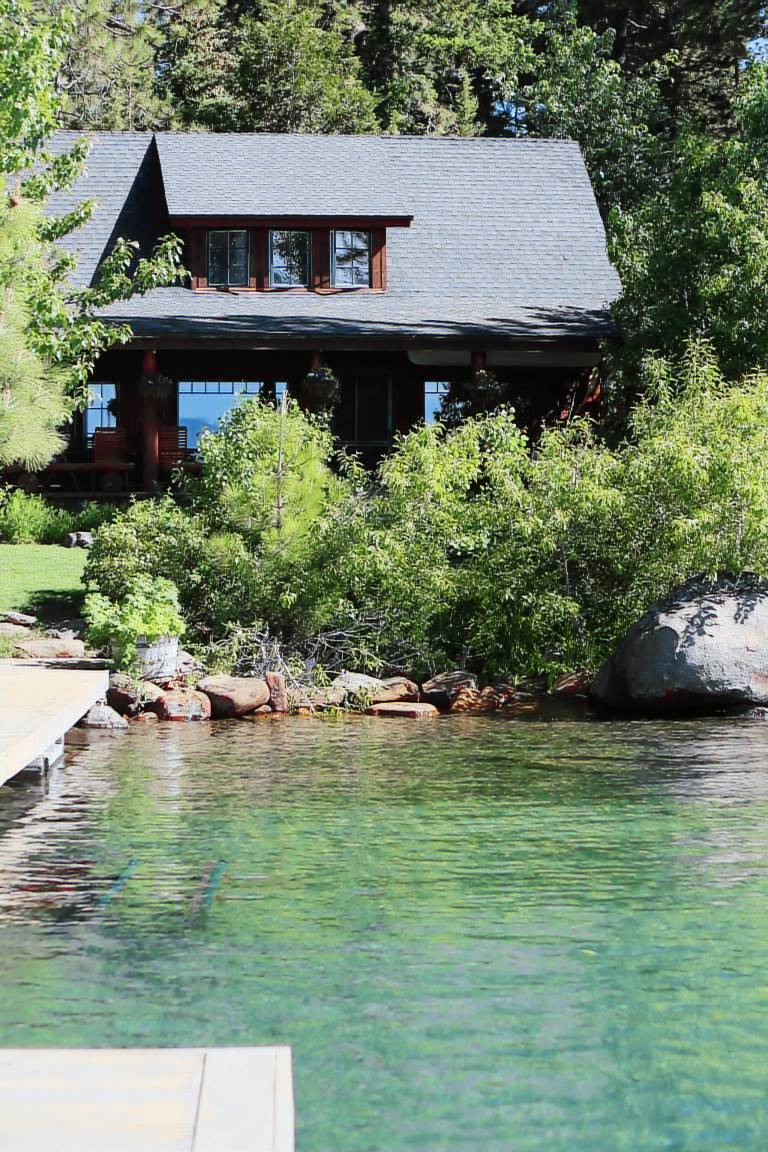House Tahoe Vista