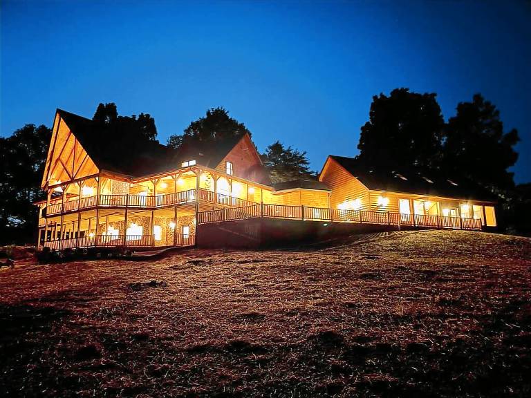 Lodge Hocking Hills